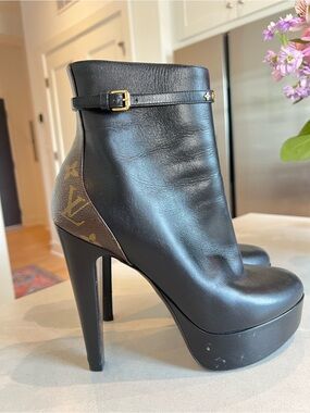 Louis Vuitton Black Leather Platform Ankle Boots with Monogram Heel Accent